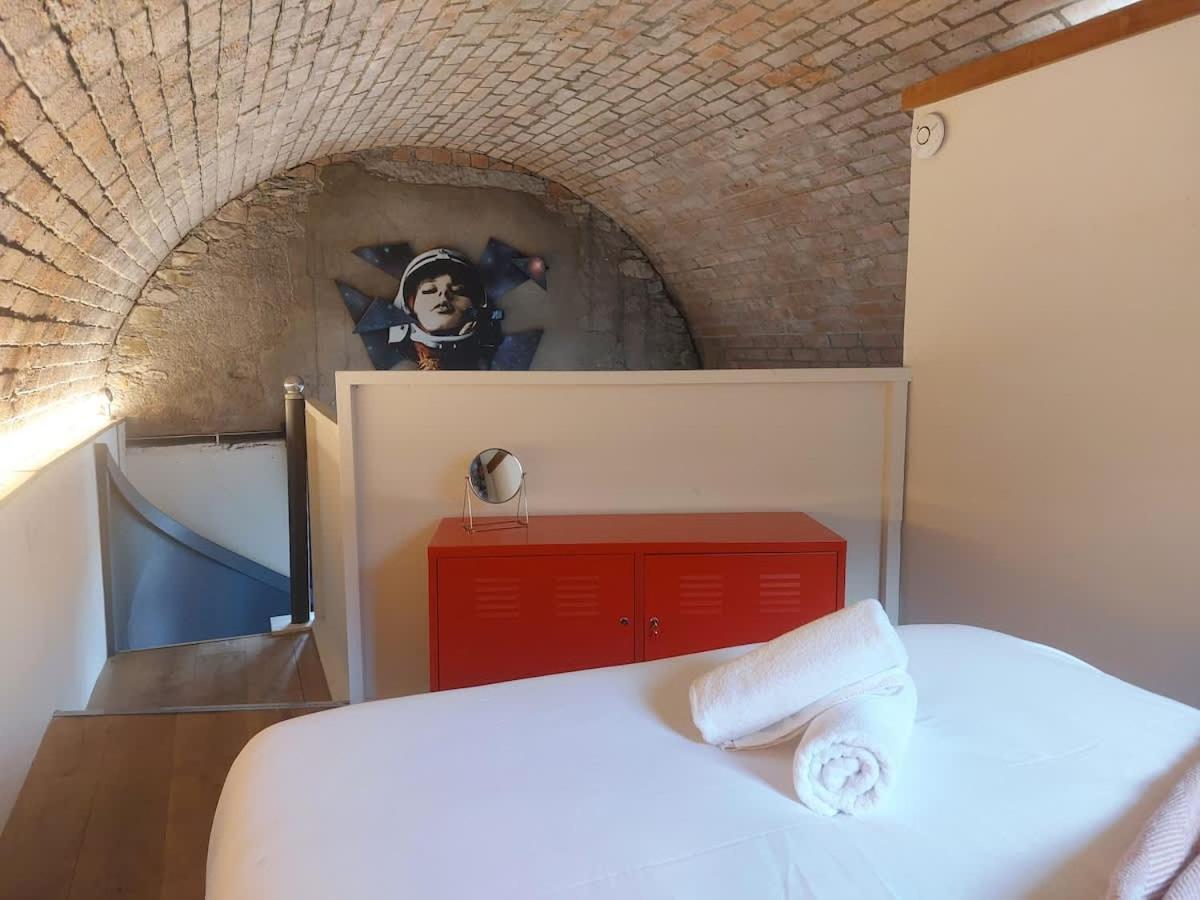 Converted Factory Loft Apartment Bristol Buitenkant foto