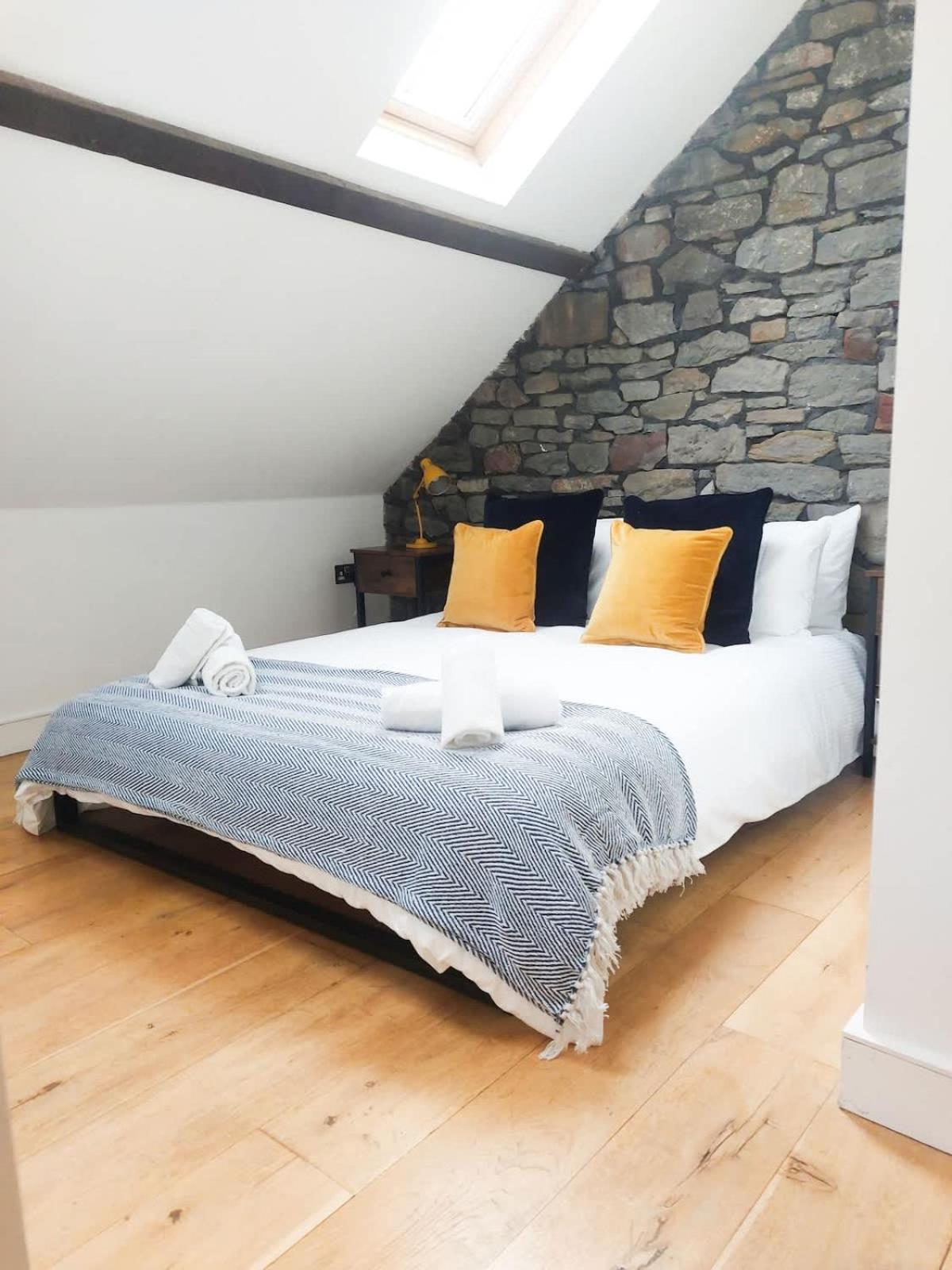Converted Factory Loft Apartment Bristol Buitenkant foto