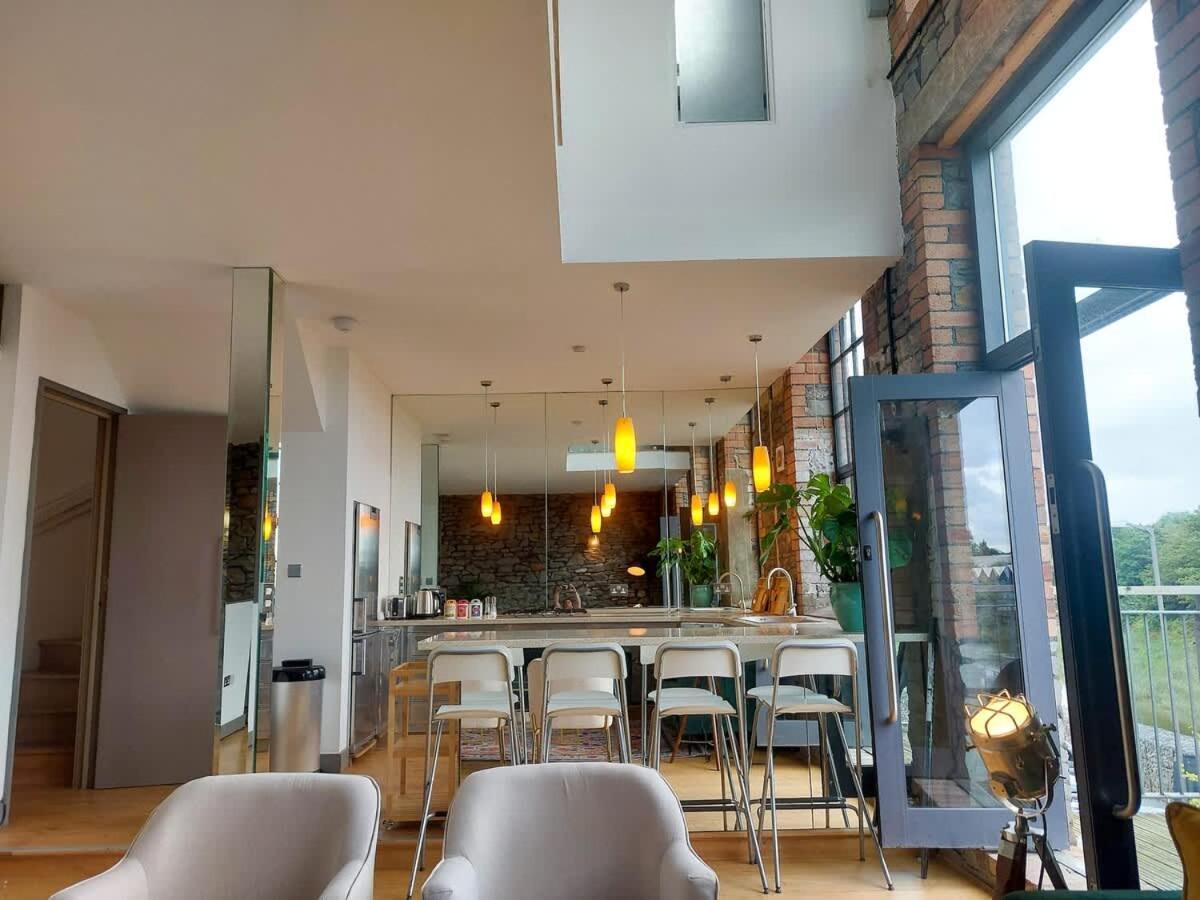 Converted Factory Loft Apartment Bristol Buitenkant foto